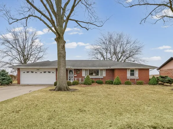 103 S Blue Spruce Ln, Onarga, IL 60955