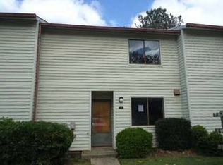 1160 Country Ct, Lawrenceville, GA 30044