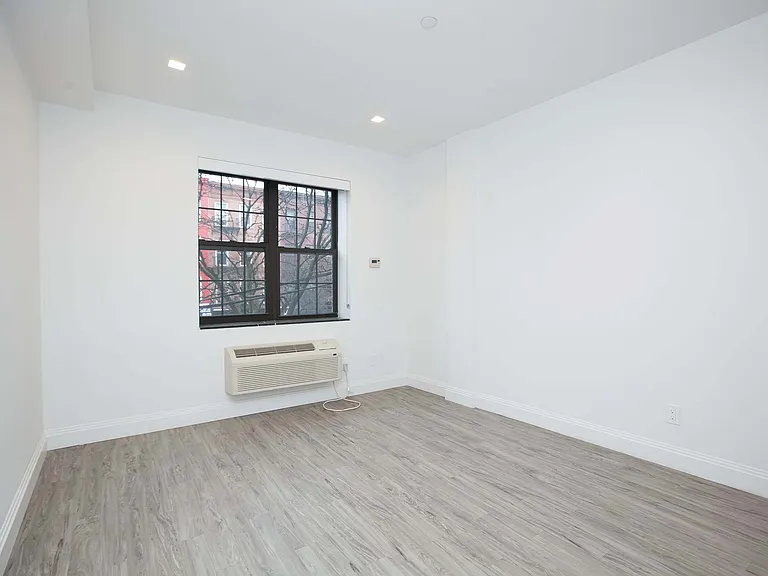 139 Alexander Ave #A2 — Photo 13