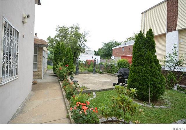 1st image of 2906 Waterbury Ave