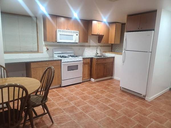 1st image of 15 Brookdale Ave