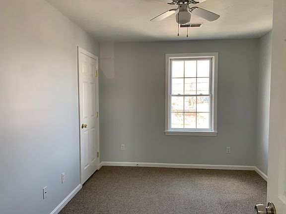 4th image of 170 Lawrence St