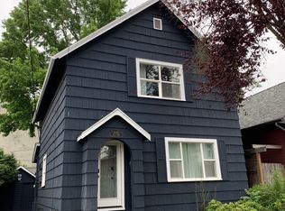 3529 SE Taylor St, Portland, OR 97214