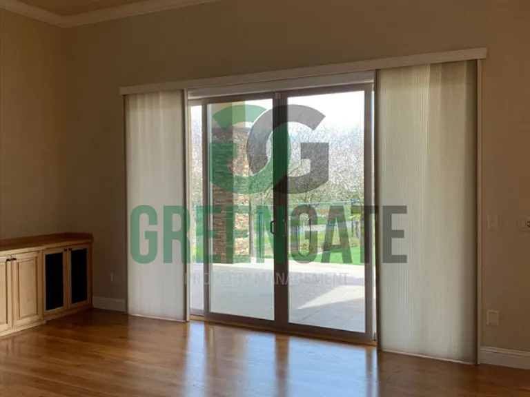 11164 Carrolton Rd — Photo 12