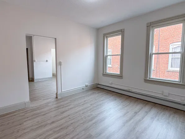 31-33 Bond St, Hartford, CT