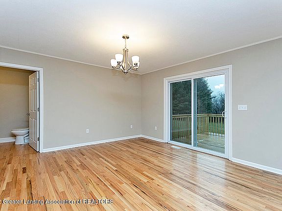 5th image of 1245 Jack Henry Dr
