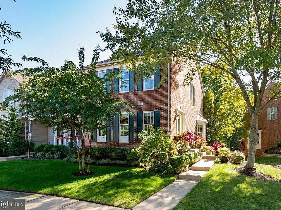 1st image of 6610 Kelsey Point Cir