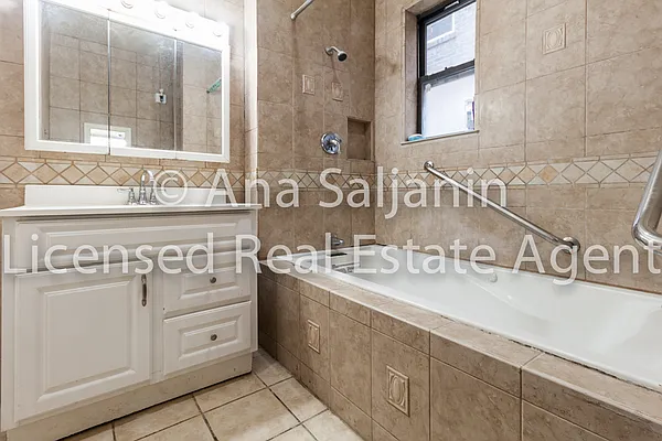 Rented by Citi Zone Realty | media 14