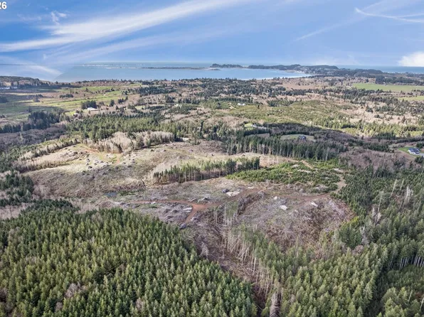 Luttrell Ln, Chinook, WA 98614