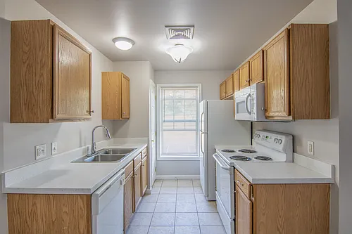 Bent Creek Apartments Photo 1 Bent Creek Apartments Photo 1