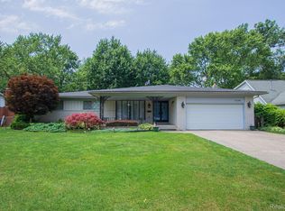 37499 Radde St, Clinton Township, MI 48036