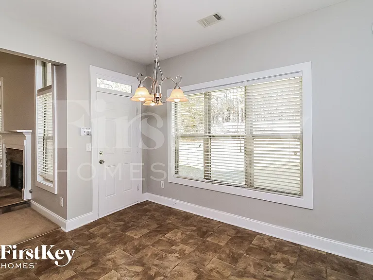 52 Sweetwater Bridge Cir — Photo 4