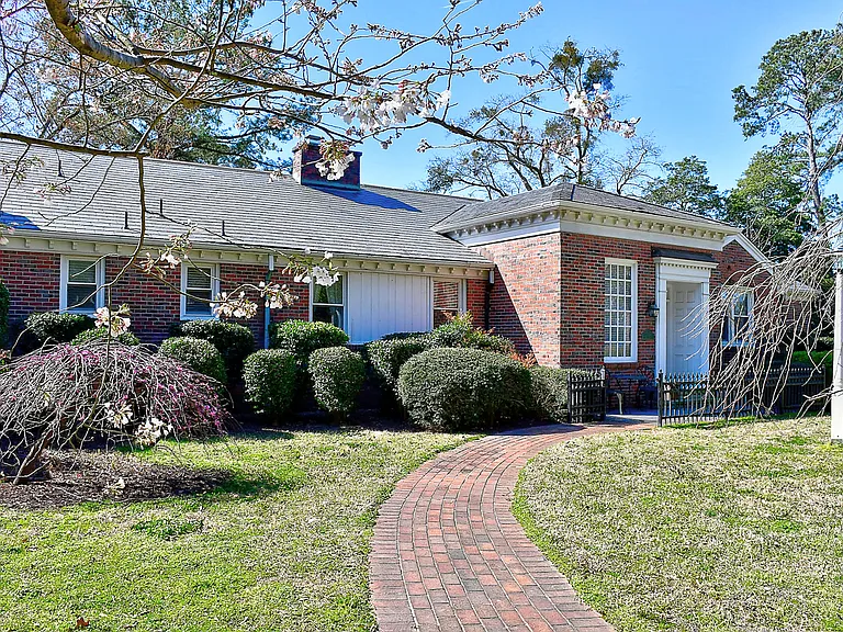 6037 River Road Point — Photo 2