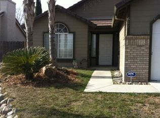 617 Ward Rd, Los Banos, CA 93635