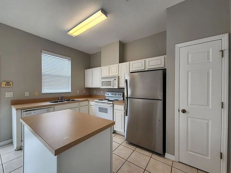 12654 Langstaff Dr — Photo 13