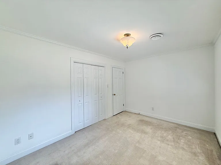 1402 Hedgelawn Way — Photo 29