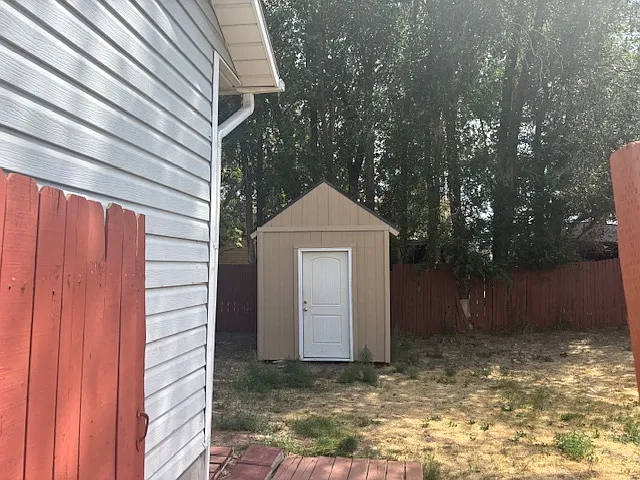 3 bed, 1500 sqft, $1,950 — Photo 3