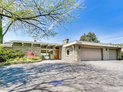 2100 Valley Lo Ln, Glenview, IL, 60025