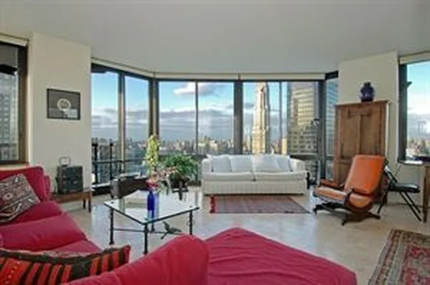 Rented by Douglas Elliman | media 28