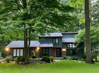 3697 Elder Rd S, West Bloomfield, MI 48324