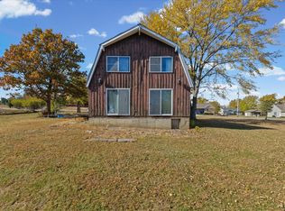 144 Pawnee Dr, Loda, IL 60948