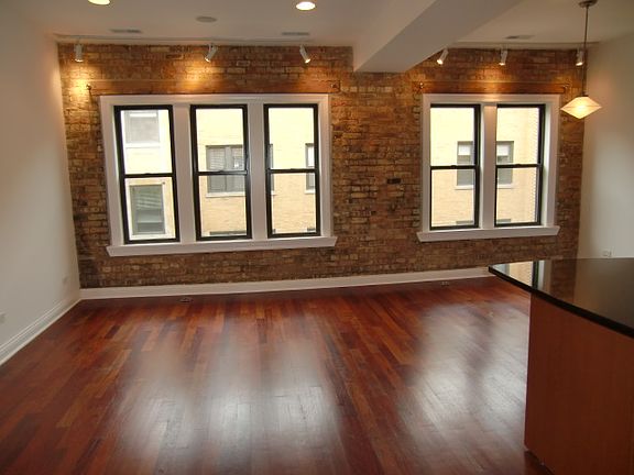 4th image of 1356 W Estes Ave APT 2N