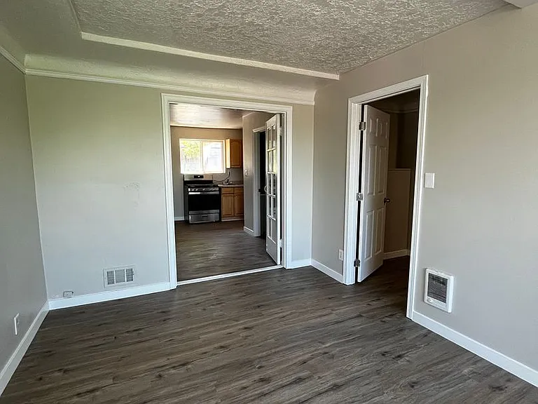 Ainsworth St - Rooms for Rent — Photo 3