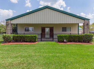 2402 Clifford St, Alvin, TX 77511