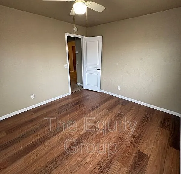 1819 N 10th Ave — Photo 11