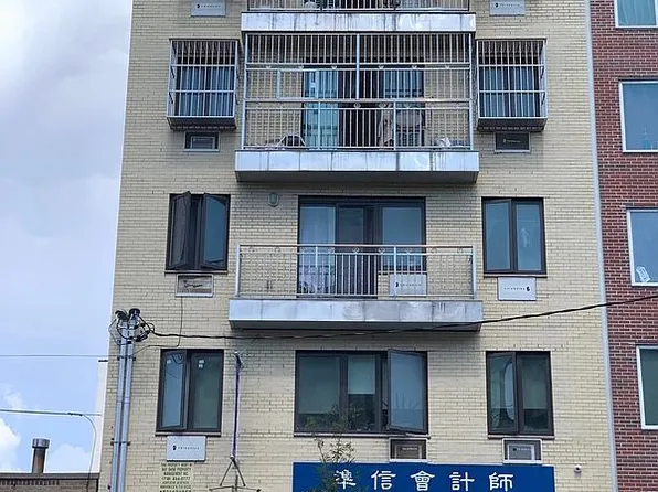 943 60th St Unit 4A, Brooklyn, NY 11219