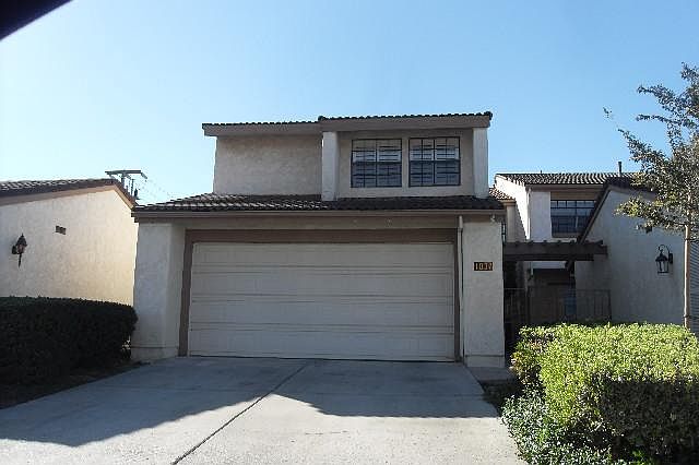 1st image of 1037 McHugh Ct