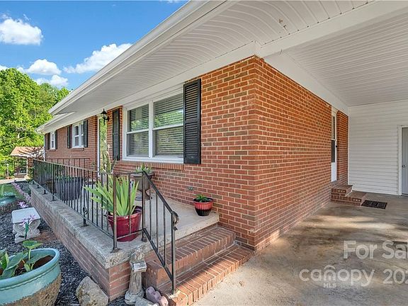 3rd image of 3510 Havenwood Dr