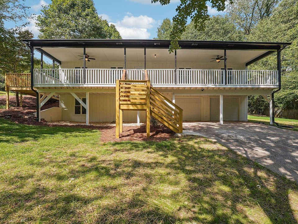 1st image of 129 Riverlake Dr
