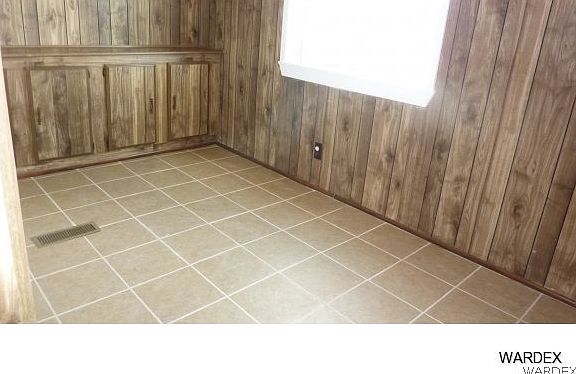 4th image of 4537 E LINDEN Drive