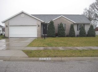 55845 Black Pheasant Dr, Osceola, IN 46561