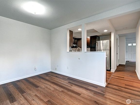 4th image of 4180 244th Pl SE