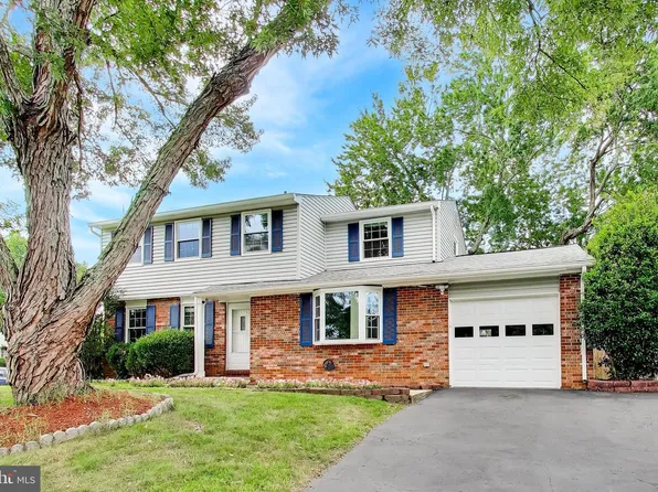 9152 Burke Rd, Burke, VA 22015