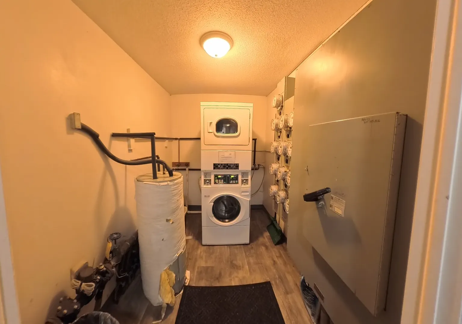 2013 NW Hickory Ln — Photo 3