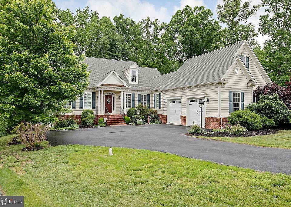 1st image of 23674 Quiet Oak Ct
