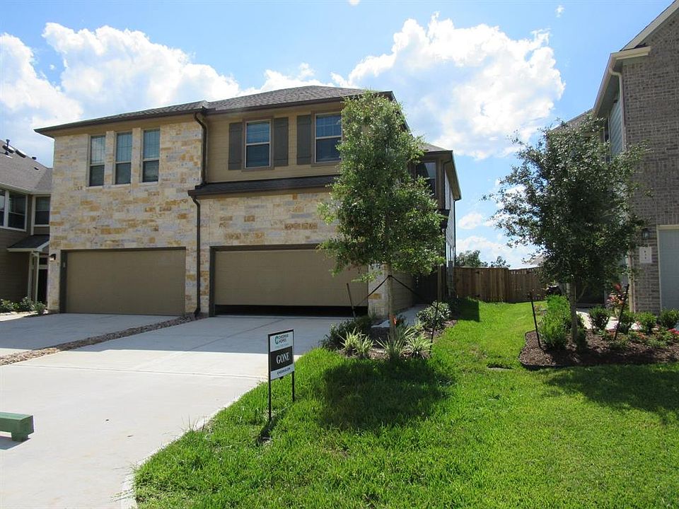 1st image of 131 Axlewood Ct