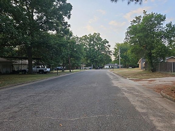 5th image of 1007 Stephens Ave