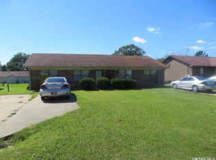 122 Hillshire Cv, Jackson, TN 38305