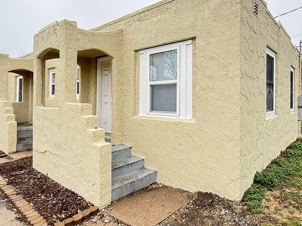 750 Creek Top St