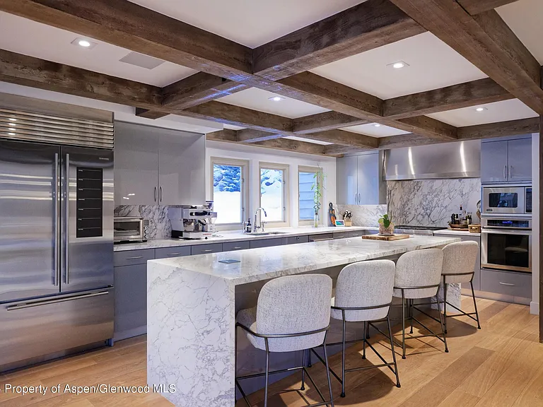 123 Larkspur Ln — Photo 11