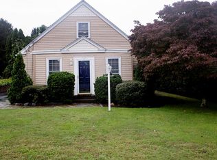 33 John Duggan Rd, Tiverton, RI 02878