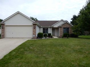220 Silver Maple Cv, Fort Wayne, IN 46804