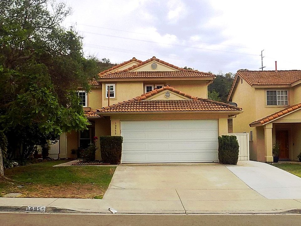 1st image of 10955 Avenida De Los Lobos