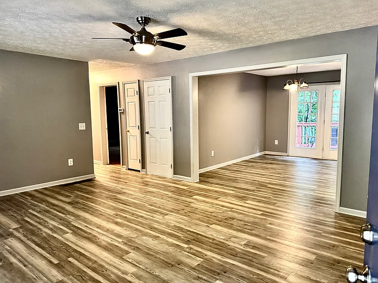 16 Frontier Ct — Photo 5