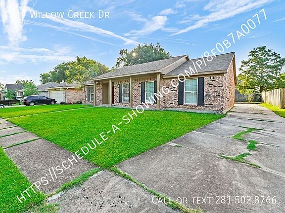 2nd image of 817 Willow Creek Dr
