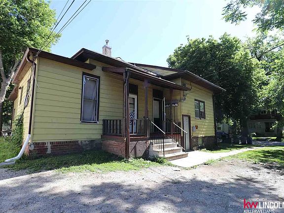 4th image of 1347 D St